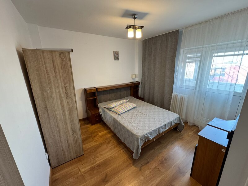 Teiul Doamnei, stradal